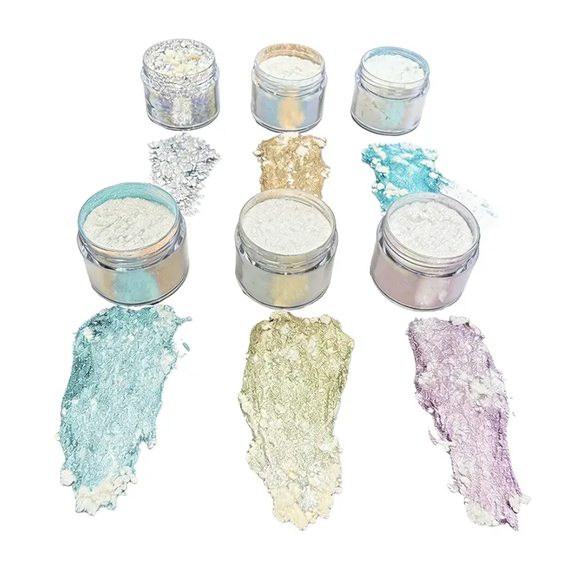 Các sắc tố chuyển màu trong suốt Silver Fantasy để làm nổi bật phấn mắt